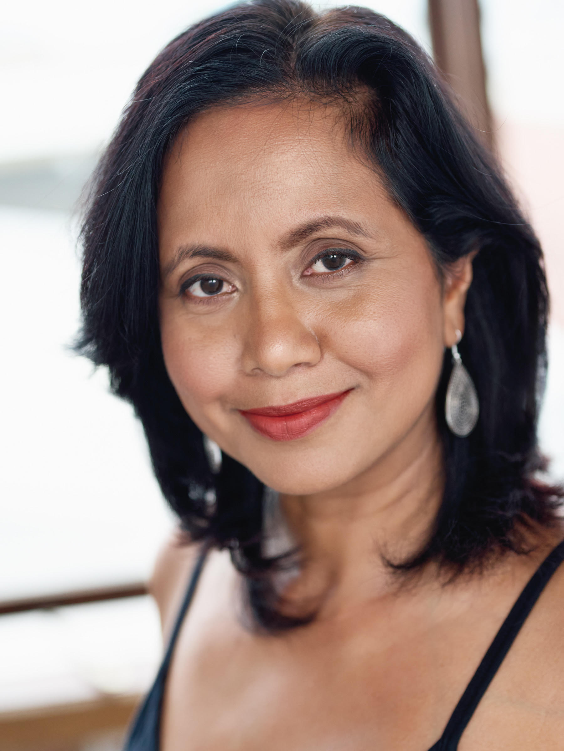 Headshot of Michelle Perera